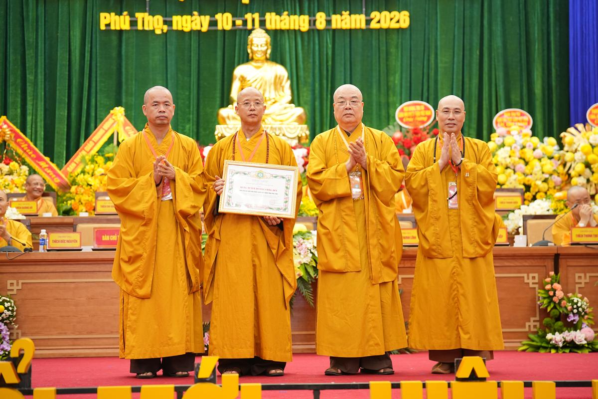 TT. Thích Minh Nghiêm được suy cử Trưởng BTS GHPGVN tỉnh Phú Thọ nhiệm kỳ 2026 - ảnh 50