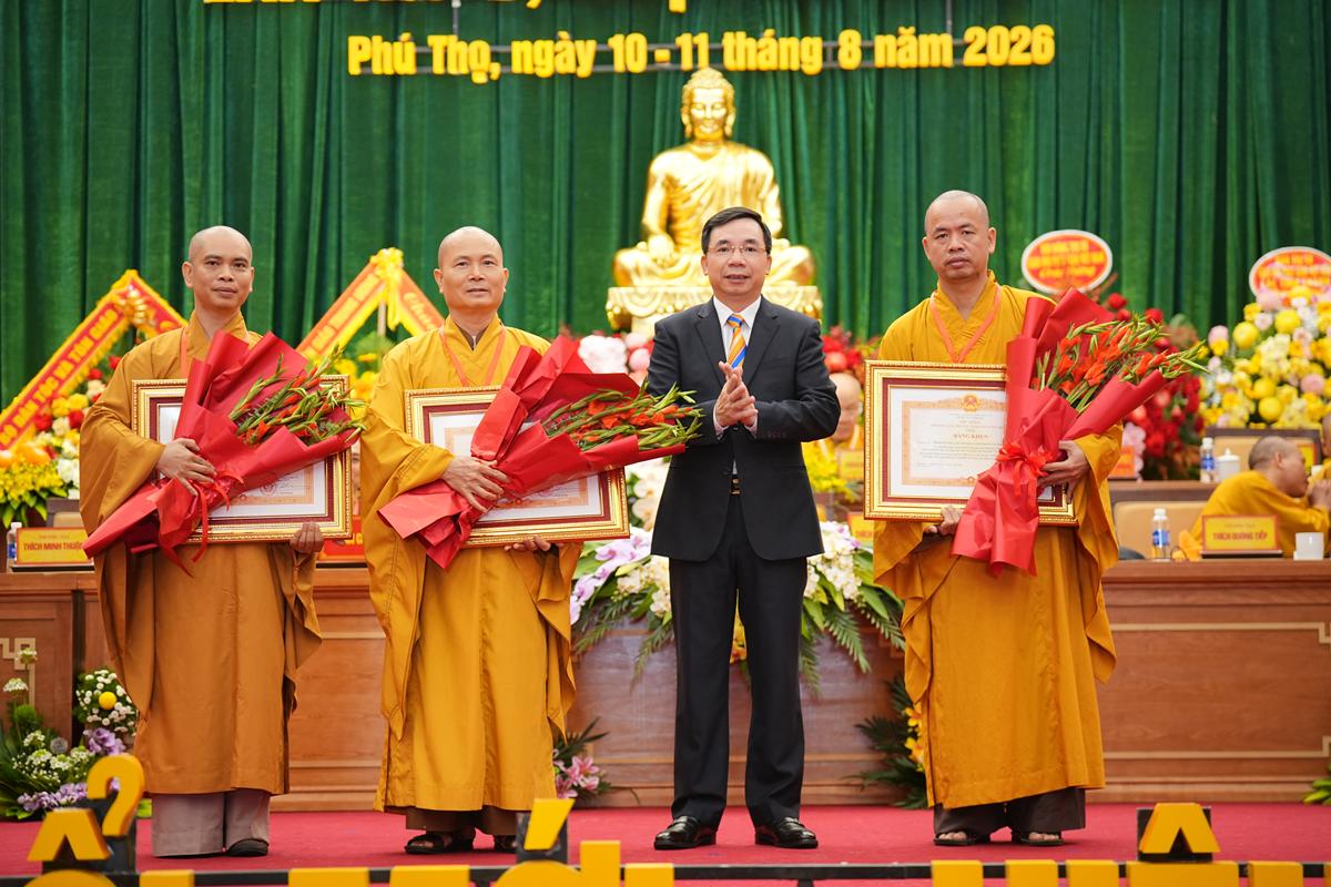 TT. Thích Minh Nghiêm được suy cử Trưởng BTS GHPGVN tỉnh Phú Thọ nhiệm kỳ 2026 - ảnh 53