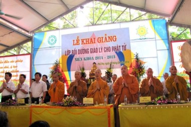 Khai giảng lớp bồi dưỡng giáo lý cho Phật tử