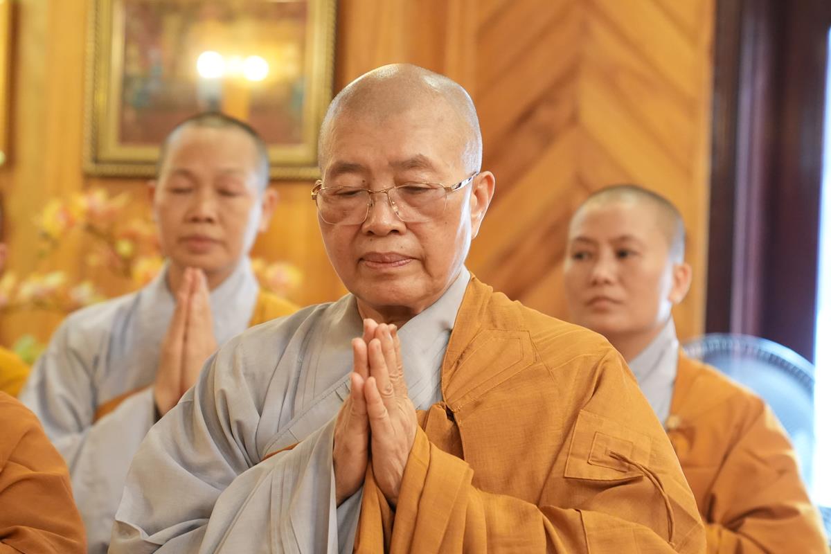 Phân ban Ni giới TW thăm và cúng dàng Trường hạ tại tỉnh Thái Nguyên và Phú Thọ - ảnh 10