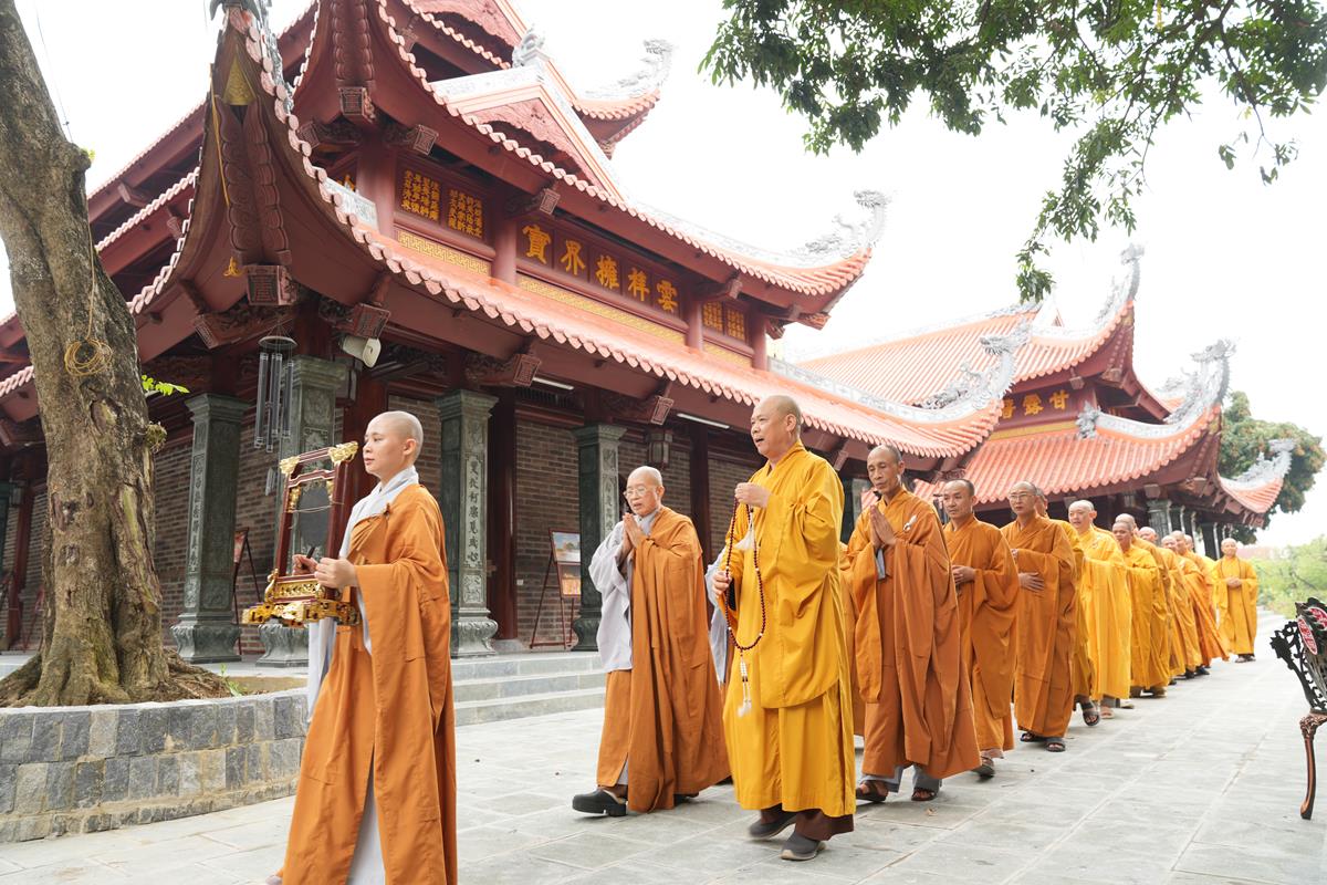 Phân ban Ni giới TW thăm và cúng dàng Trường hạ tại tỉnh Thái Nguyên và Phú Thọ - ảnh 20