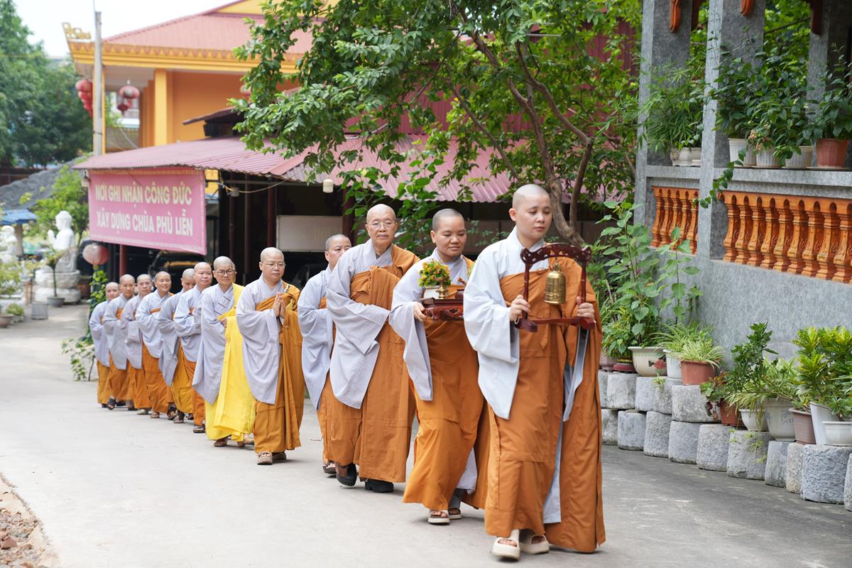 Phân ban Ni giới TW thăm và cúng dàng Trường hạ tại tỉnh Thái Nguyên và Phú Thọ - ảnh 4