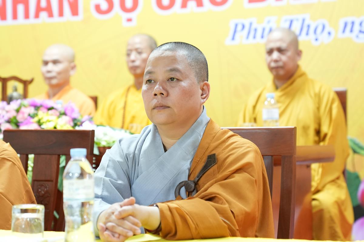 Phân ban Ni giới TW thăm và cúng dàng Trường hạ tại tỉnh Thái Nguyên và Phú Thọ - ảnh 66
