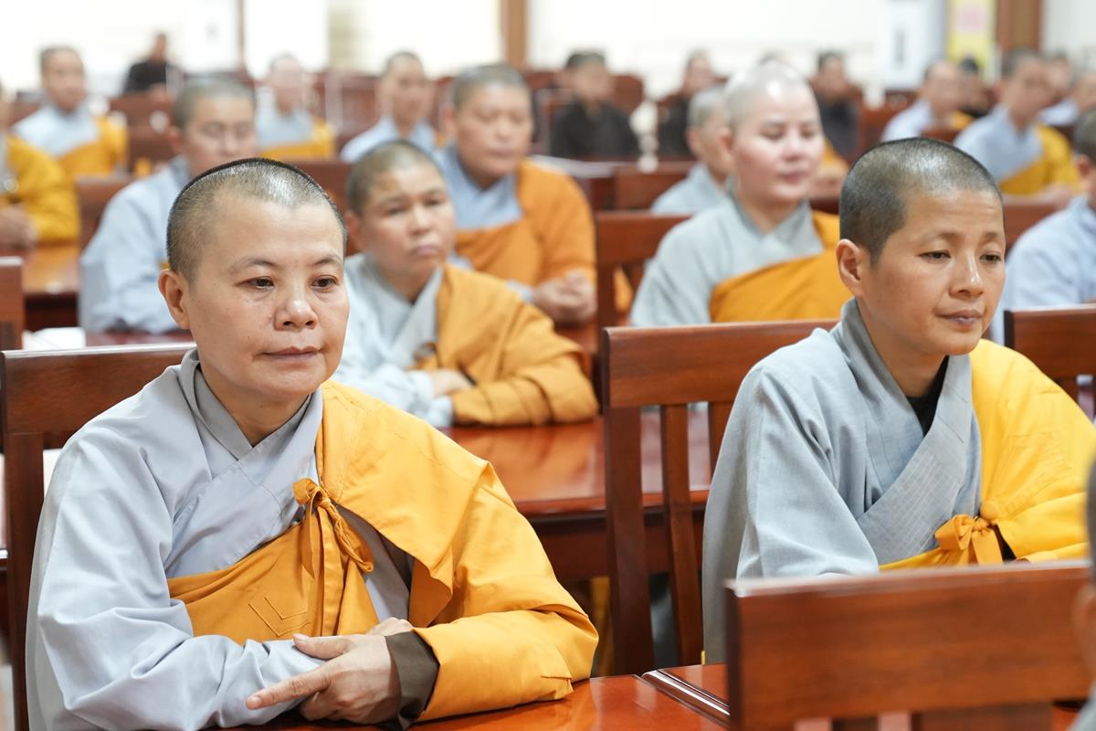 Phân ban Ni giới TW thăm và cúng dàng Trường hạ tại tỉnh Thái Nguyên và Phú Thọ - ảnh 72