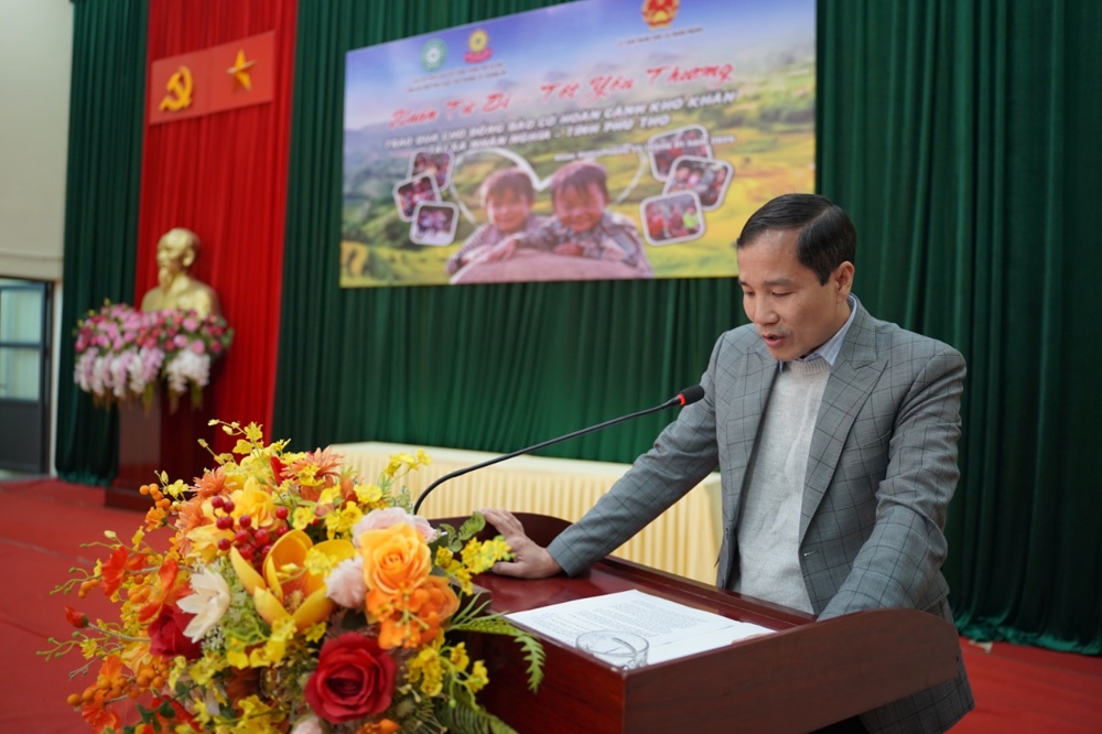 Ban Đại diện Phật giáo liên Phường, Xã Chương Mỹ trao tặng hơn 400 triệu đồng hỗ trợ đồng bào khó khăn tại tỉnh Phú Thọ - ảnh 14