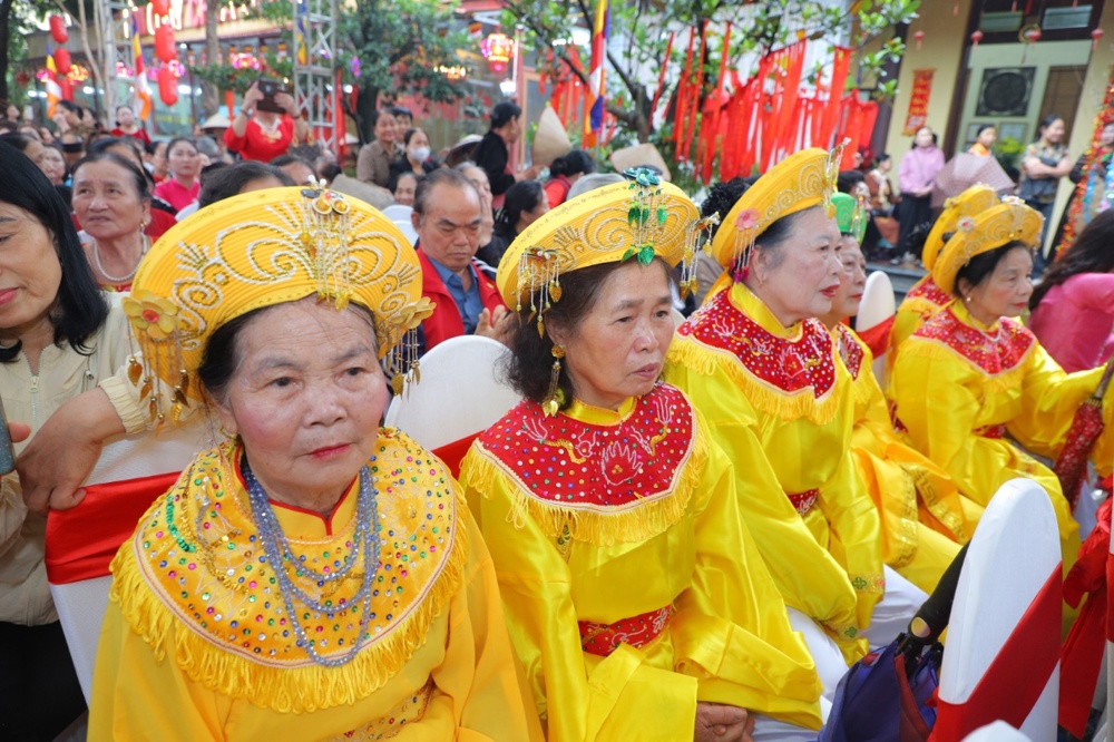 Phú Thọ: Phường Vĩnh Yên tổ chức Lễ hội truyền thống và khánh thành Ngôi Tam Bảo - ảnh 25