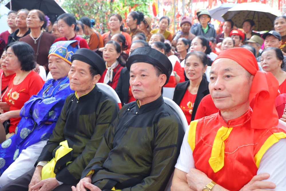Phú Thọ: Phường Vĩnh Yên tổ chức Lễ hội truyền thống và khánh thành Ngôi Tam Bảo - ảnh 26