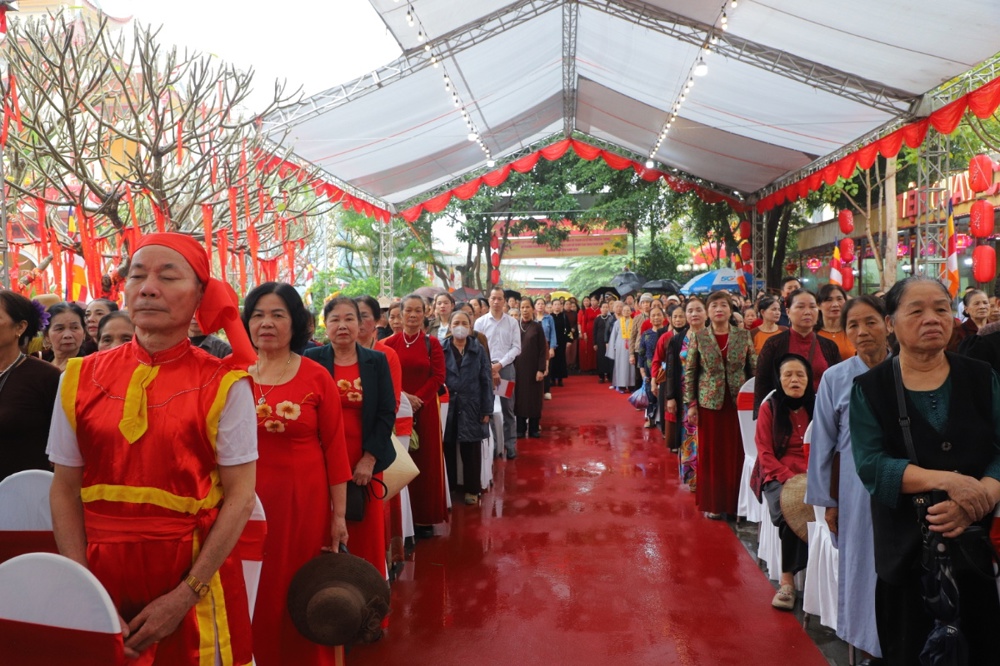 Phú Thọ: Phường Vĩnh Yên tổ chức Lễ hội truyền thống và khánh thành Ngôi Tam Bảo - ảnh 45