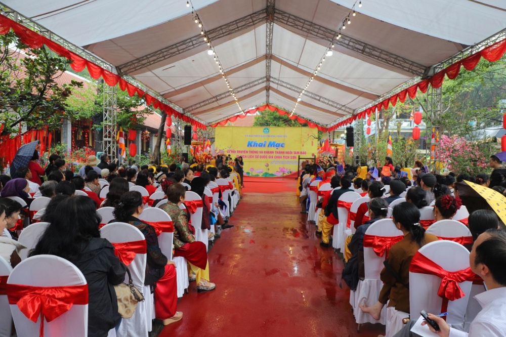 Phú Thọ: Phường Vĩnh Yên tổ chức Lễ hội truyền thống và khánh thành Ngôi Tam Bảo - ảnh 48
