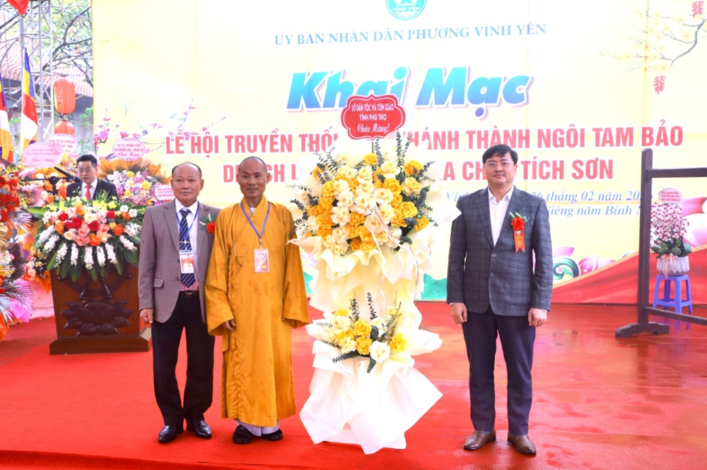 Phú Thọ: Phường Vĩnh Yên tổ chức Lễ hội truyền thống và khánh thành Ngôi Tam Bảo - ảnh 54