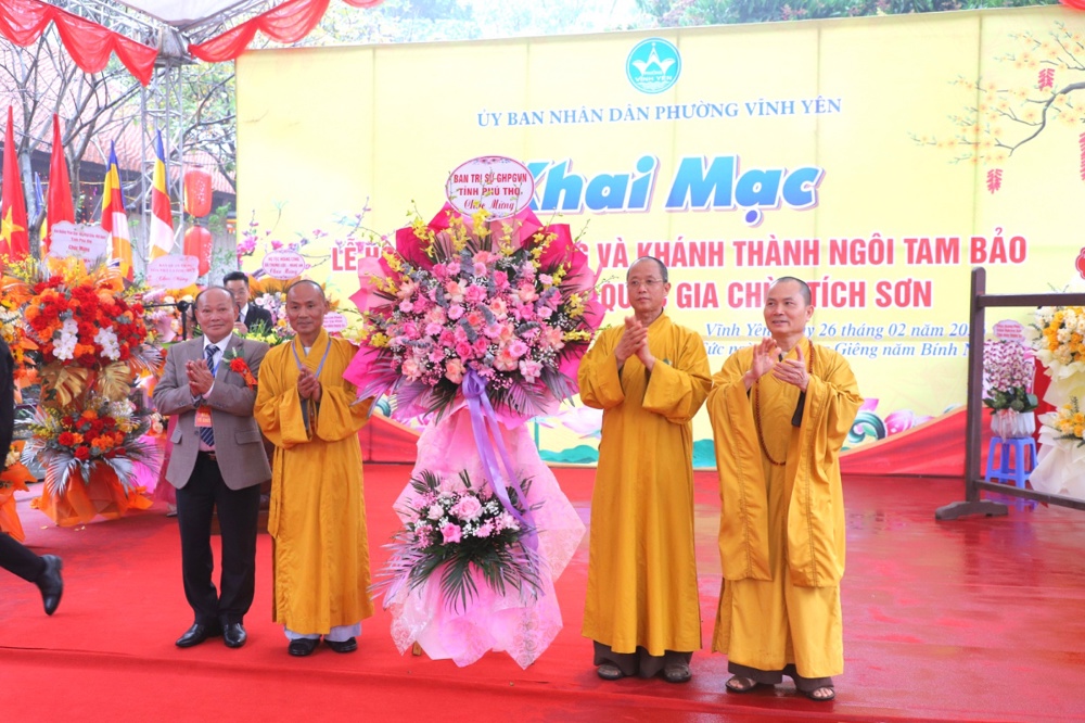Phú Thọ: Phường Vĩnh Yên tổ chức Lễ hội truyền thống và khánh thành Ngôi Tam Bảo - ảnh 58