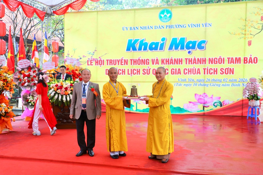 Phú Thọ: Phường Vĩnh Yên tổ chức Lễ hội truyền thống và khánh thành Ngôi Tam Bảo - ảnh 60