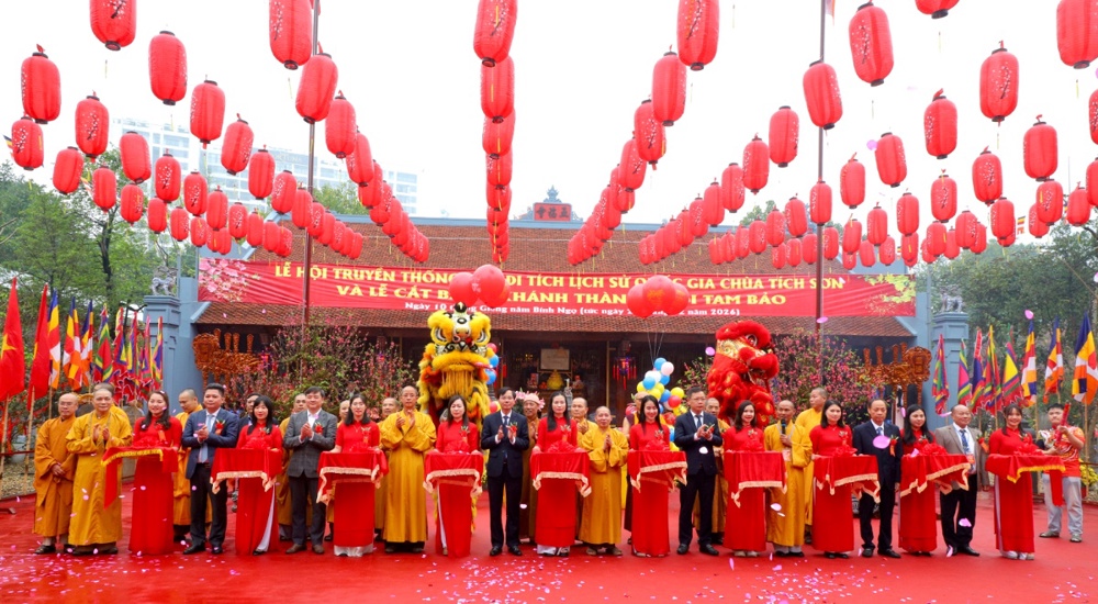 Phú Thọ: Phường Vĩnh Yên tổ chức Lễ hội truyền thống và khánh thành Ngôi Tam Bảo - ảnh 63