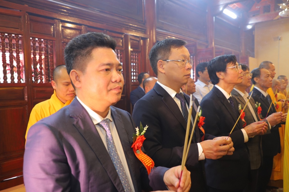 Phú Thọ: Phường Vĩnh Yên tổ chức Lễ hội truyền thống và khánh thành Ngôi Tam Bảo - ảnh 66
