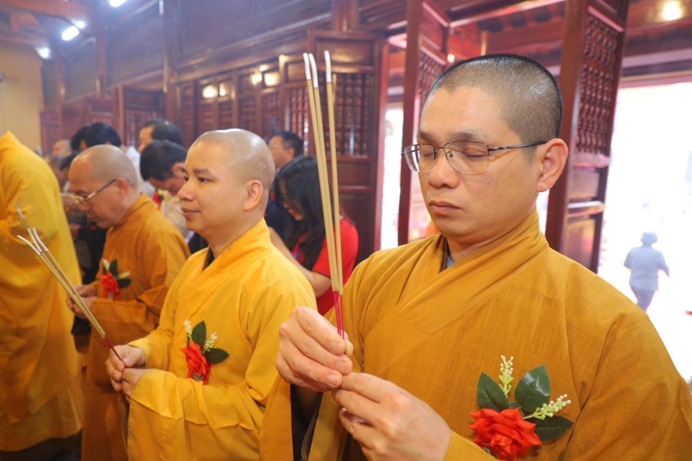 Phú Thọ: Phường Vĩnh Yên tổ chức Lễ hội truyền thống và khánh thành Ngôi Tam Bảo - ảnh 68