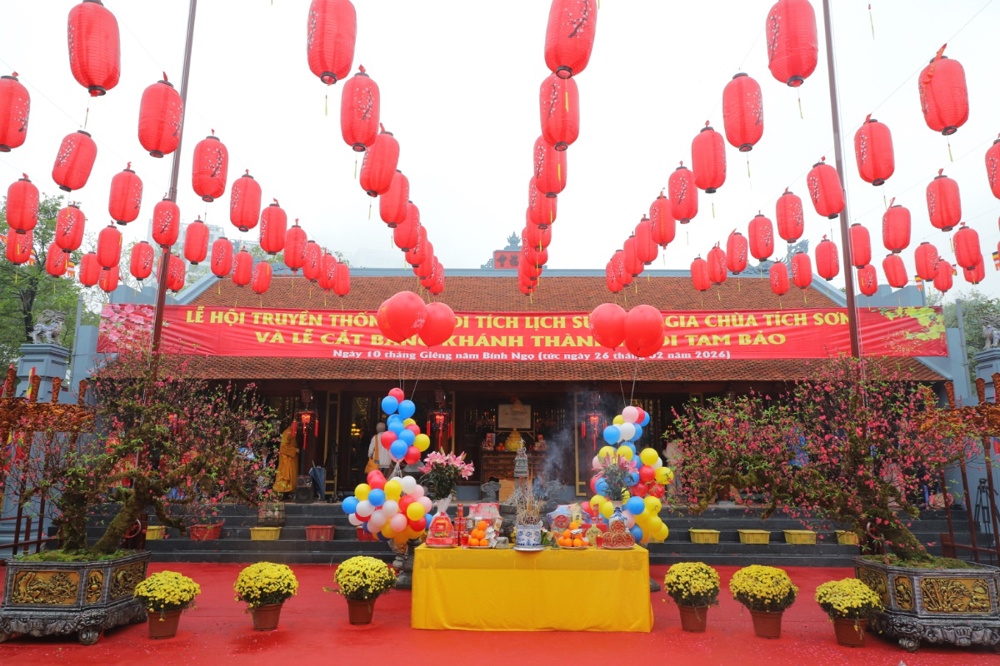 Phú Thọ: Phường Vĩnh Yên tổ chức Lễ hội truyền thống và khánh thành Ngôi Tam Bảo - ảnh 74