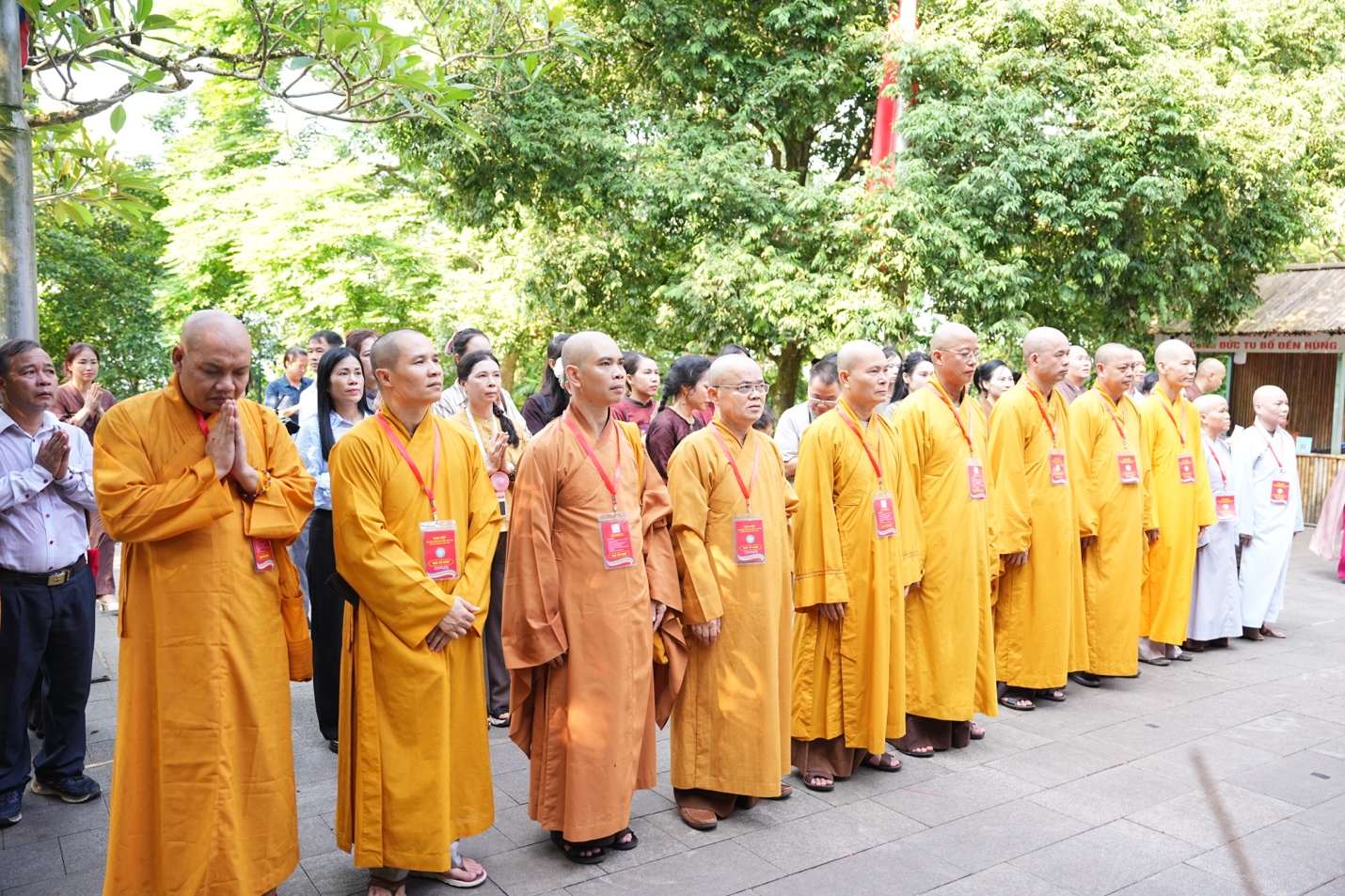 Phú Thọ: Trang nghiêm dâng hương tại Đền Hùng, tưởng niệm các Anh hùng liệt sĩ trước thềm Đại hội Phật giáo tỉnh lần thứ I, nhiệm kỳ 2026-2031 - ảnh 17