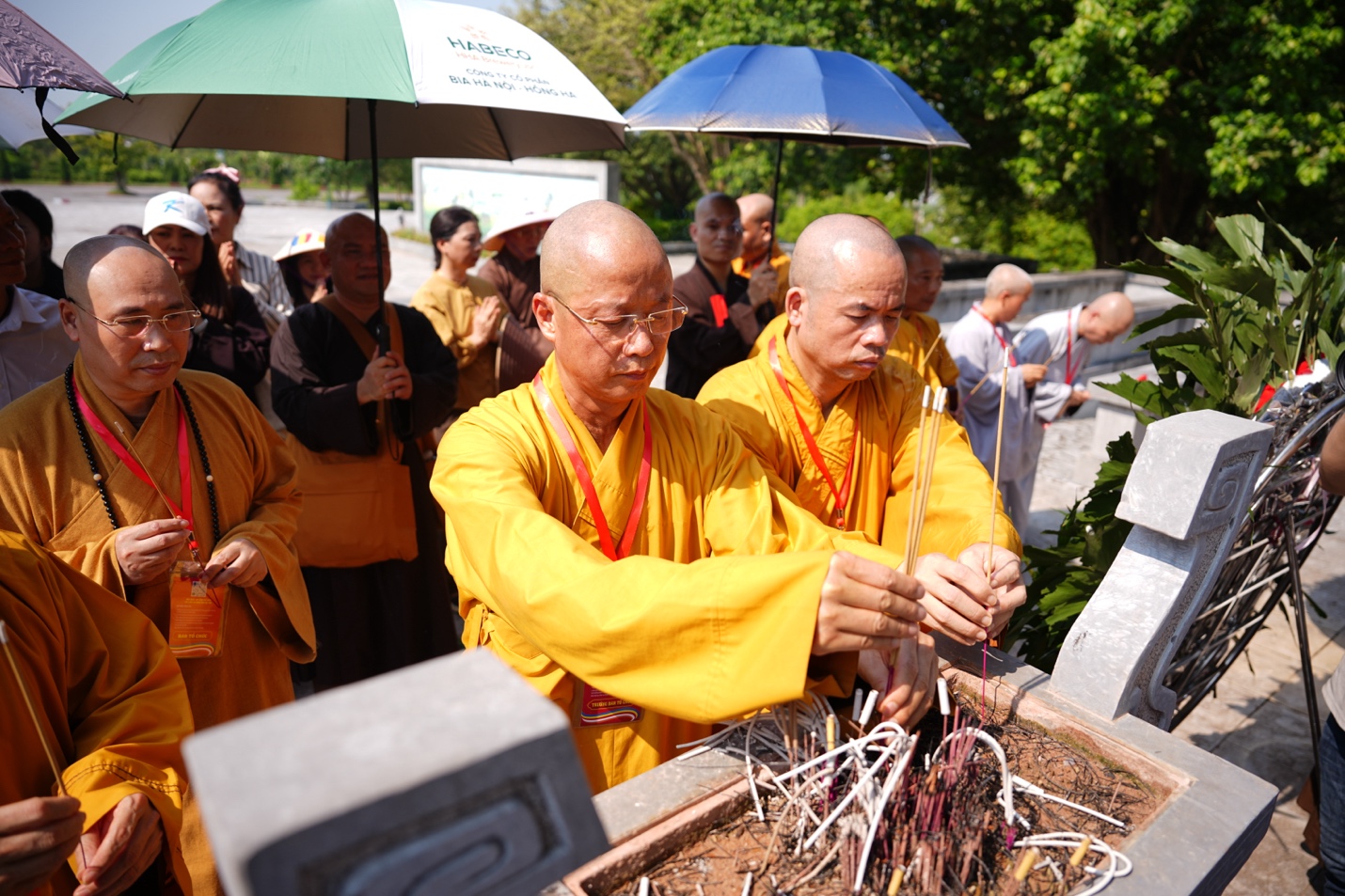 Phú Thọ: Trang nghiêm dâng hương tại Đền Hùng, tưởng niệm các Anh hùng liệt sĩ trước thềm Đại hội Phật giáo tỉnh lần thứ I, nhiệm kỳ 2026-2031 - ảnh 36