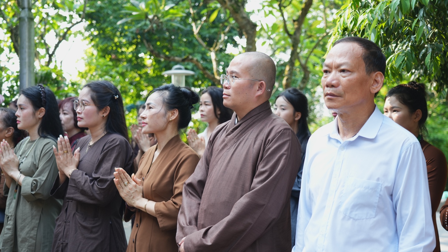 Phú Thọ: Trang nghiêm dâng hương tại Đền Hùng, tưởng niệm các Anh hùng liệt sĩ trước thềm Đại hội Phật giáo tỉnh lần thứ I, nhiệm kỳ 2026-2031 - ảnh 52