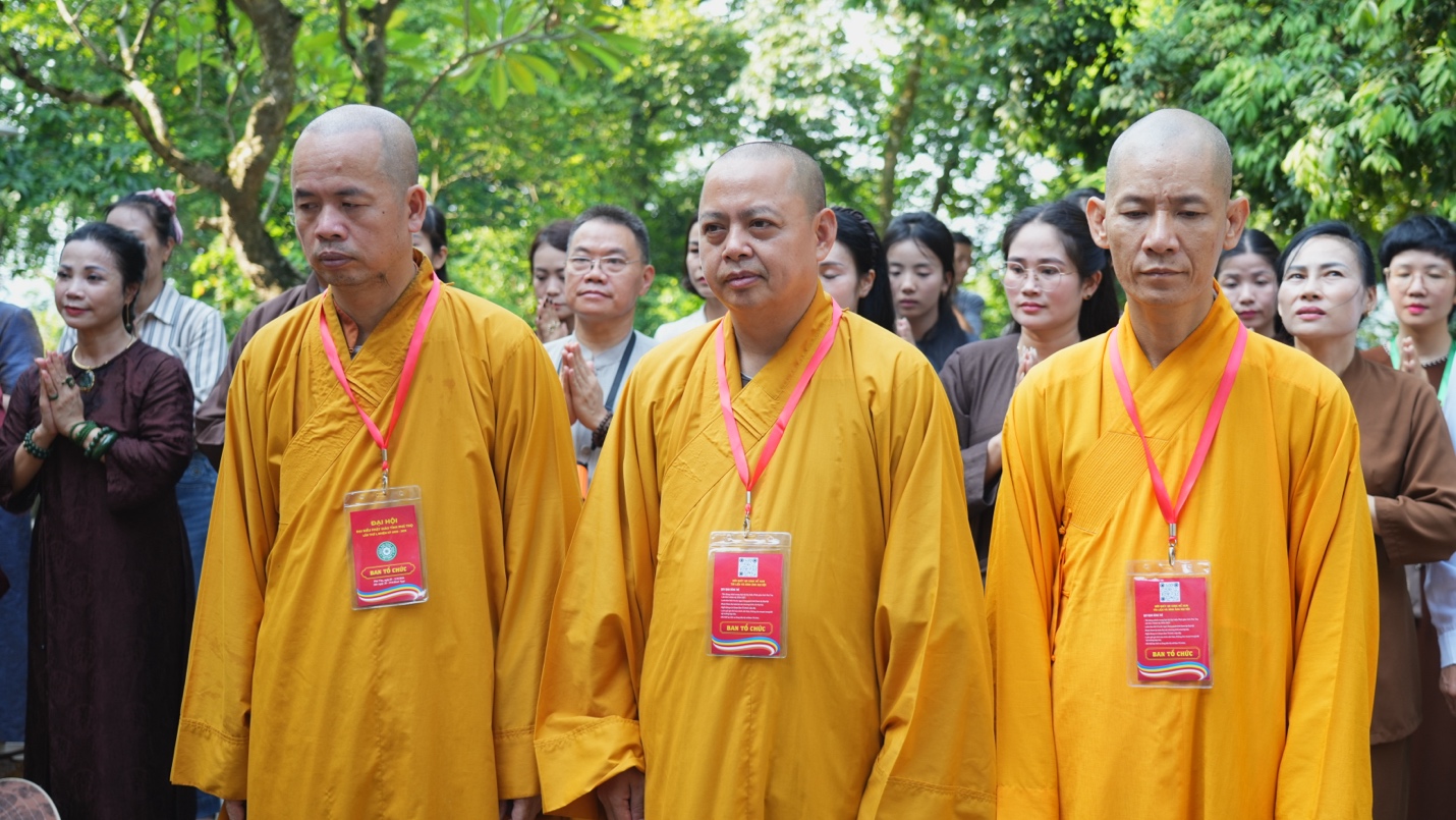 Phú Thọ: Trang nghiêm dâng hương tại Đền Hùng, tưởng niệm các Anh hùng liệt sĩ trước thềm Đại hội Phật giáo tỉnh lần thứ I, nhiệm kỳ 2026-2031 - ảnh 58