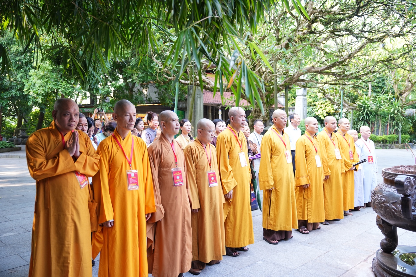 Phú Thọ: Trang nghiêm dâng hương tại Đền Hùng, tưởng niệm các Anh hùng liệt sĩ trước thềm Đại hội Phật giáo tỉnh lần thứ I, nhiệm kỳ 2026-2031 - ảnh 66