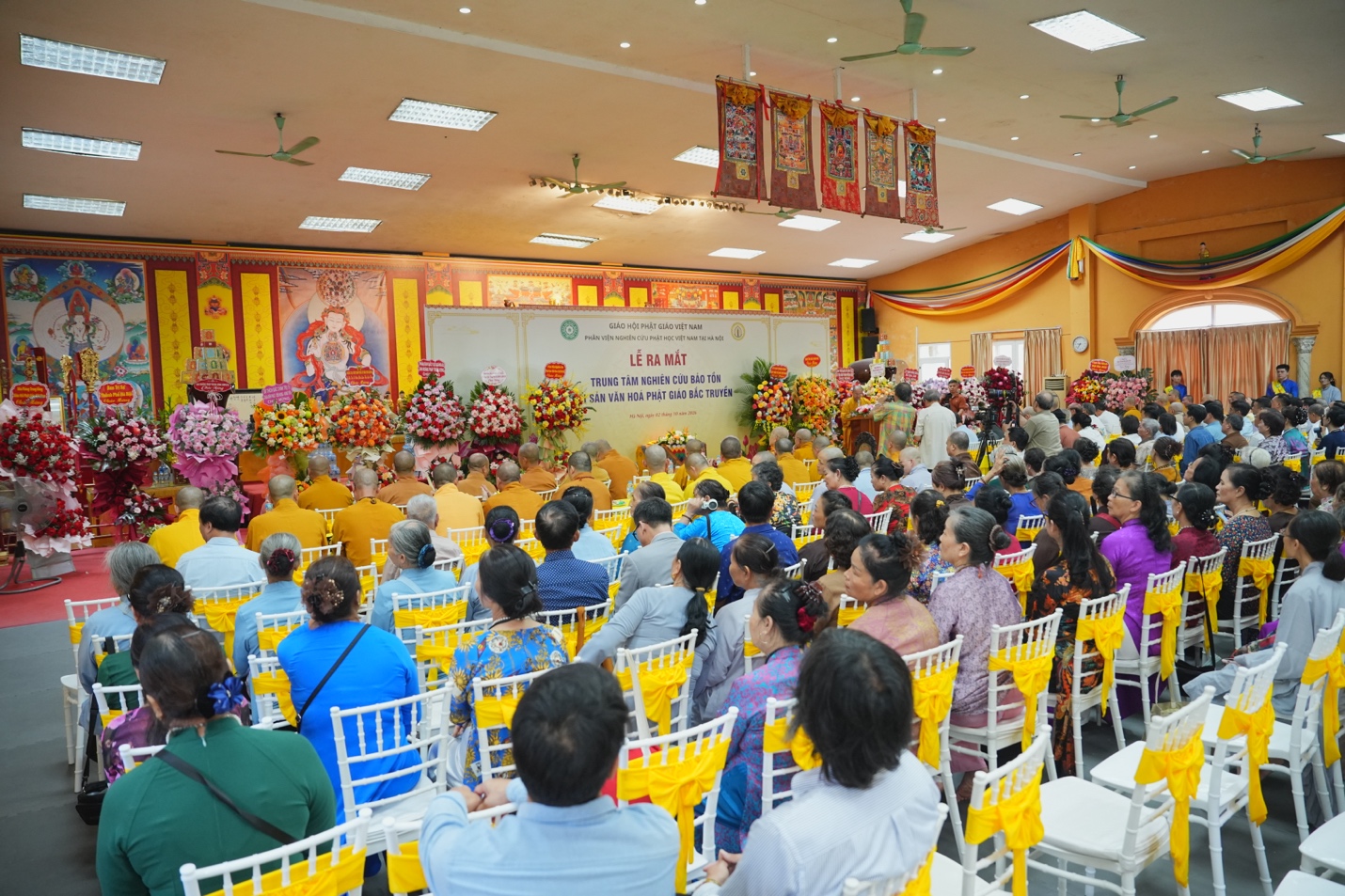 Ra mắt Trung tâm Nghiên cứu và Bảo tồn Di sản Văn hóa Phật giáo Bắc Truyền - ảnh 24