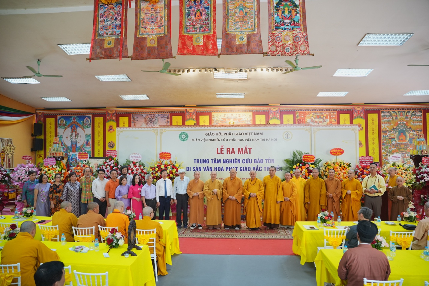 Ra mắt Trung tâm Nghiên cứu và Bảo tồn Di sản Văn hóa Phật giáo Bắc Truyền - ảnh 26