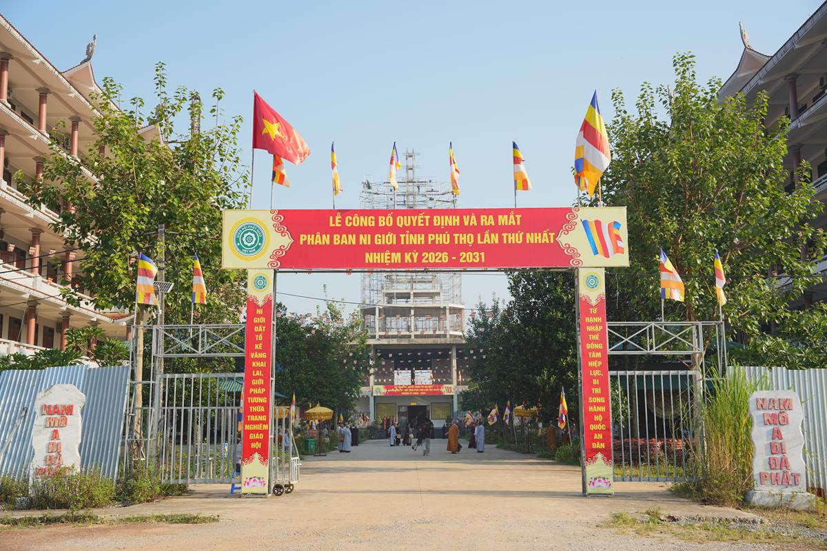 Phú Thọ: Hội nghị công bố quyết định và ra mắt Phân ban Ni giới GHPGVN tỉnh nhiệm kỳ 2026 - ảnh 3