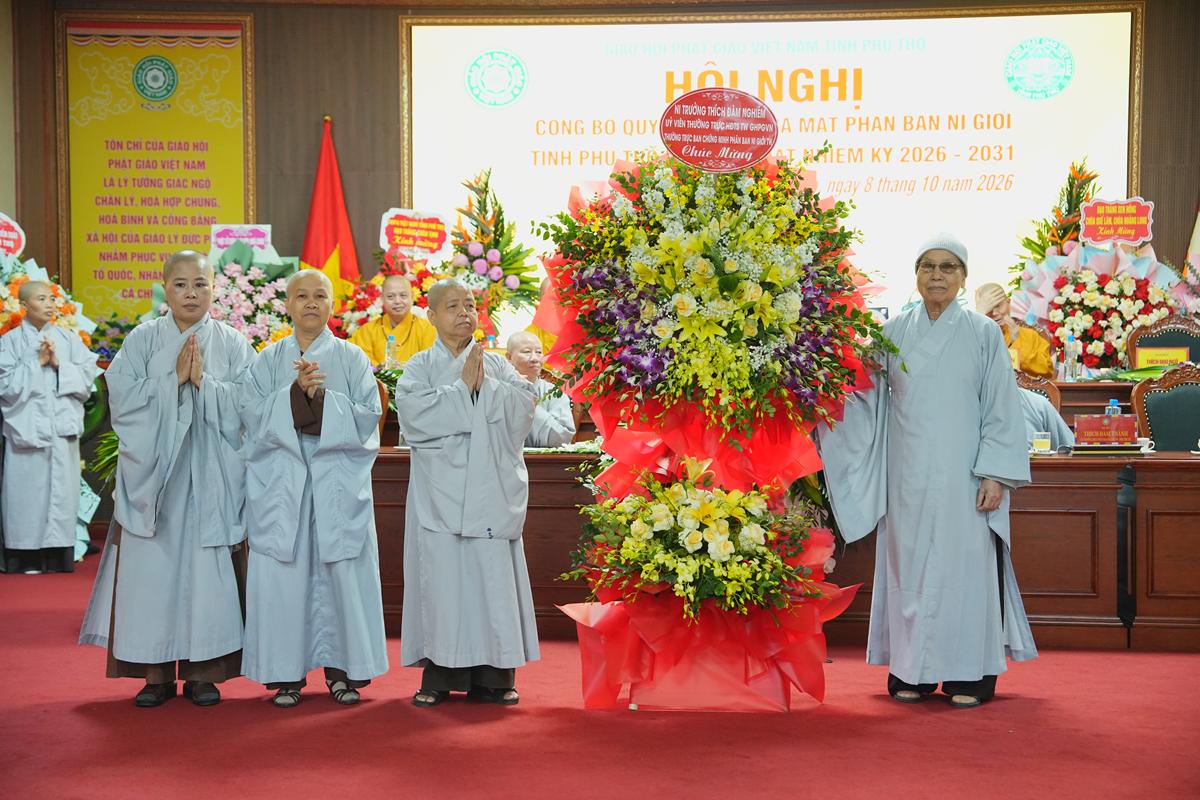 Phú Thọ: Hội nghị công bố quyết định và ra mắt Phân ban Ni giới GHPGVN tỉnh nhiệm kỳ 2026 - ảnh 30
