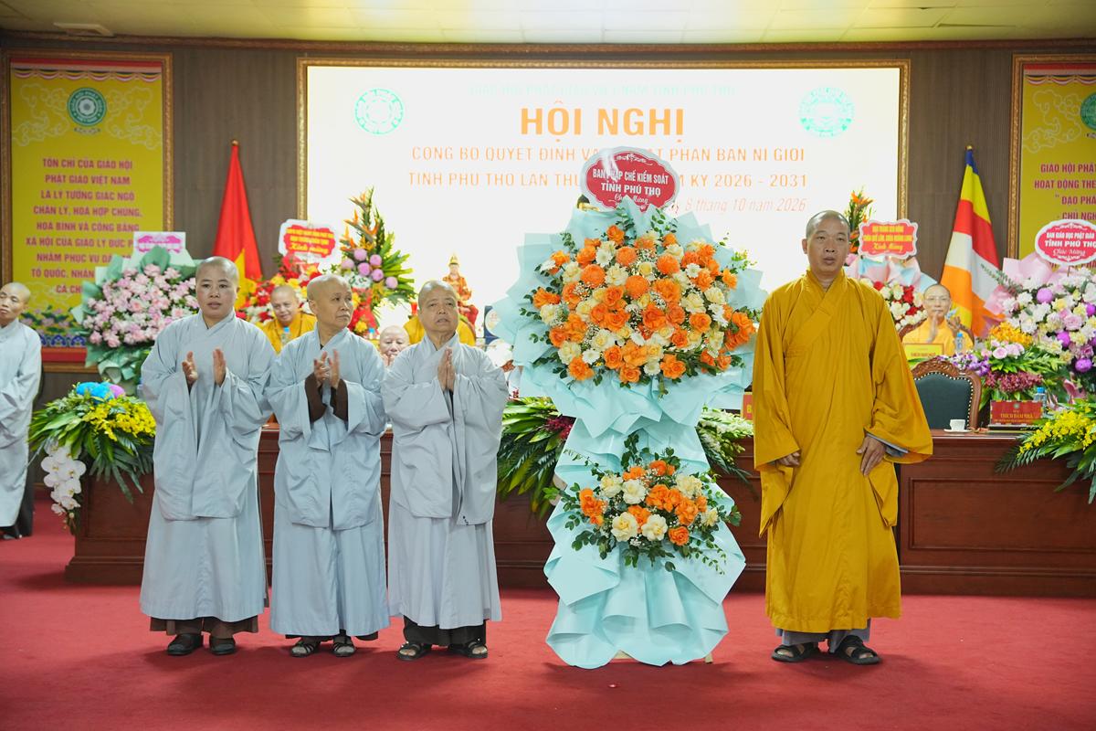 Phú Thọ: Hội nghị công bố quyết định và ra mắt Phân ban Ni giới GHPGVN tỉnh nhiệm kỳ 2026 - ảnh 37
