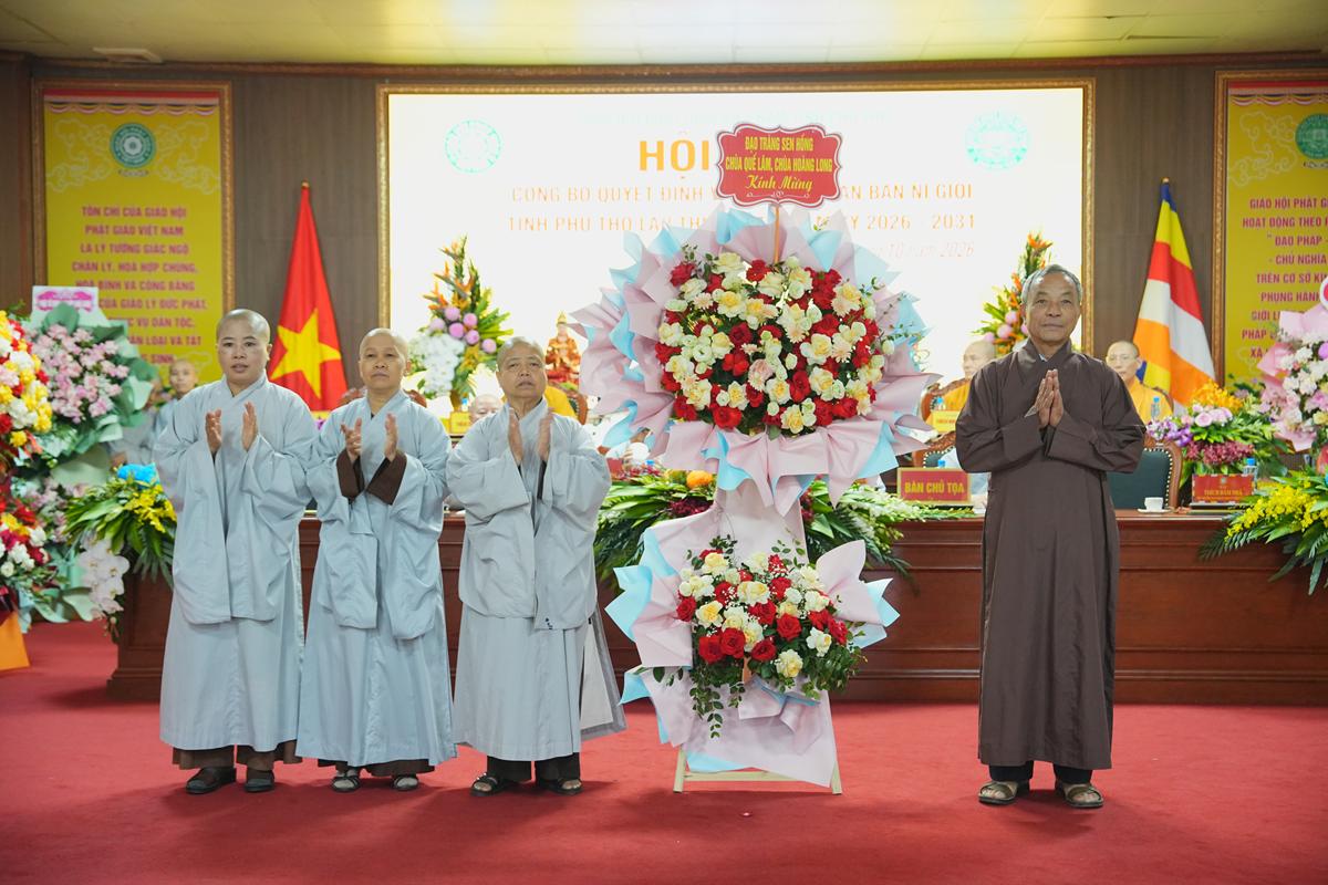 Phú Thọ: Hội nghị công bố quyết định và ra mắt Phân ban Ni giới GHPGVN tỉnh nhiệm kỳ 2026 - ảnh 39