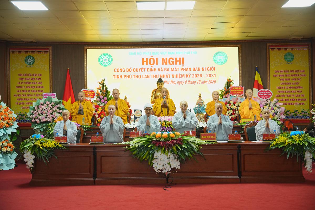 Phú Thọ: Hội nghị công bố quyết định và ra mắt Phân ban Ni giới GHPGVN tỉnh nhiệm kỳ 2026 - ảnh 9
